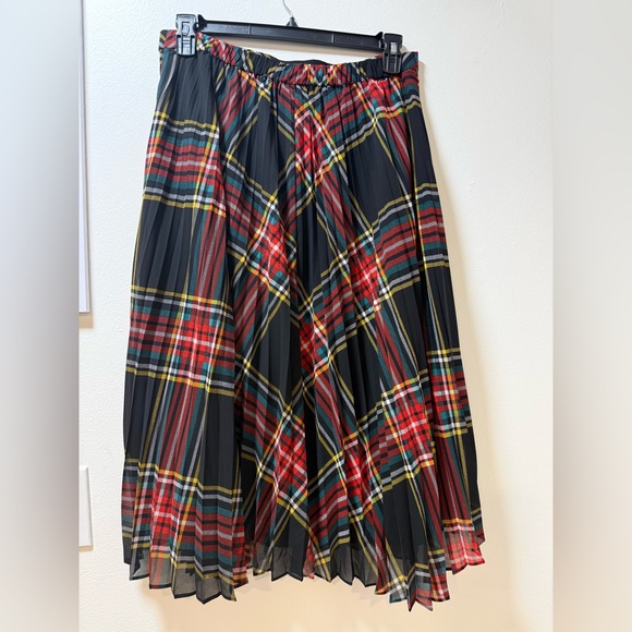 J. Crew pleated plaid tartan skirt - Picture 2 of 4